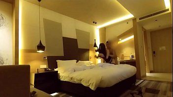 คลิปแอบถ่ายซ่อนกล้องโทรเรียกสาวนางแบบมาจัดถึงห้อง2คนติดๆอย่างเด็ด