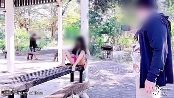 หนังโป๊ไทย ชวนแฟนหนุ่มมาเล่นเสี่ยวและมีเซ็กส์กลางสวนสาธารณะ